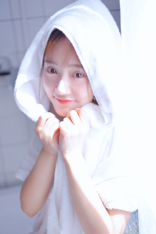 濑亚美丽
