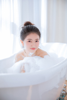 娇妻笫一次被多p(范廷钰)